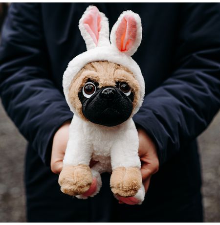 Мягкая игрушка Мопс в костюме зайца изображение 2