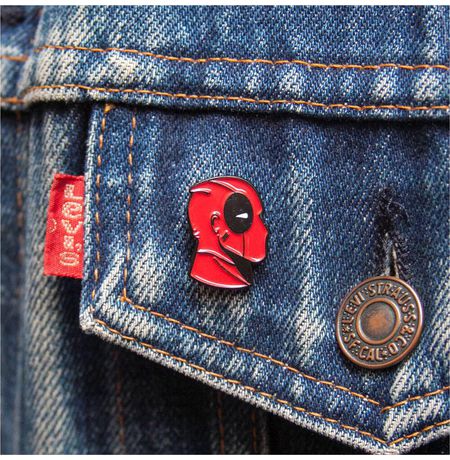 Значок Дэдпул (Deadpool) One Love