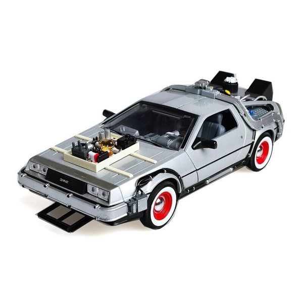 Коллекционная металлическая (Die Cast) модель Delorean из 