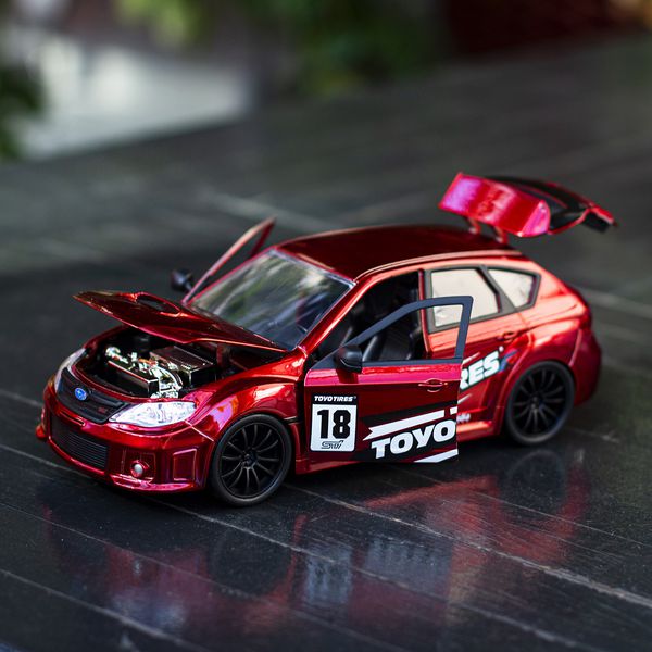 Масштабная модель Subaru Impreza WRX STI 2012 красная JDM Tuners 1:24 изображение 5