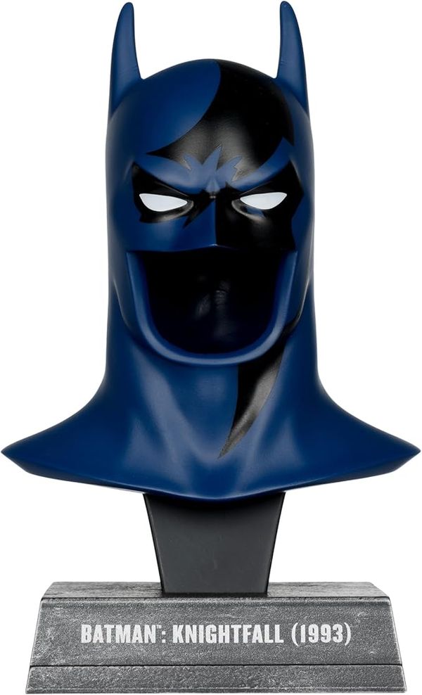 Маска Бэтмана масштаб 1:3 (Batman: Knightfall 1993) Batman Cowl изображение 2
