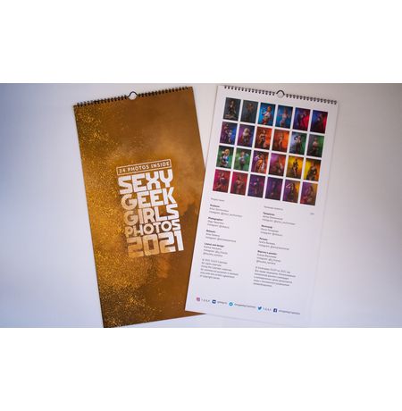 Календарь Sexy Geek Girls Photos 2021, 24 фото
