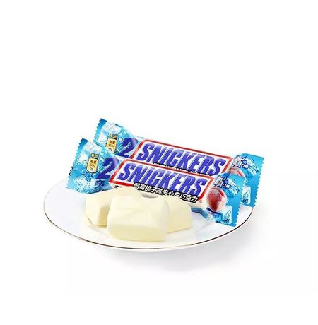 Шоколадный батончик Snickers Белый шоколад и морозный персик