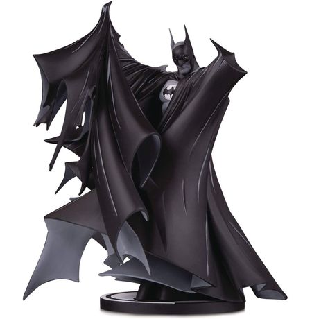Фигурка Бэтмен Черно-Белая серия (DC Collectibles Batman 2.0 Black & White by Todd McFarlane) 26 см