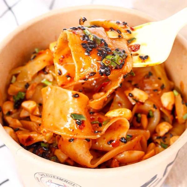 Лапша Племя еды с кунжутным соусом изображение 4