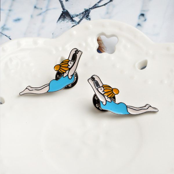 Значки Пловцы 2 шт изображение 2