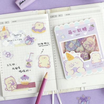 Набор наклеек Животные в рожке, фиолетовый