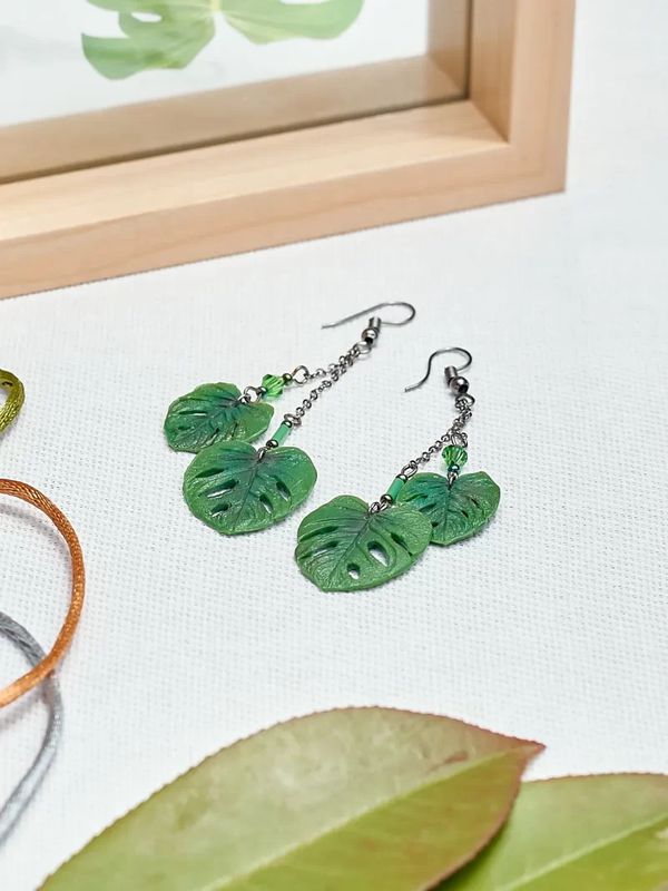 Серьги Монстера на цепочке изображение 2