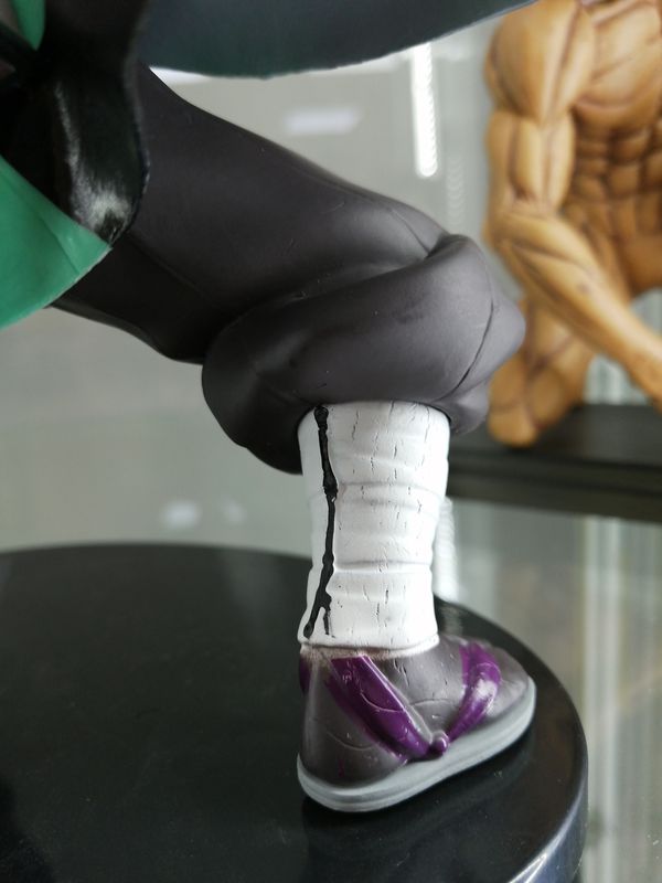 Фигурка Клинок рассекающий демонов - Танджиро Камадо в стойке (Demon Slayer) УЦЕНКА изображение 2