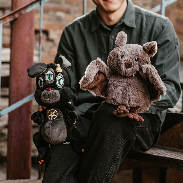 Мягкая игрушка Заяц трехглазый изображение 2