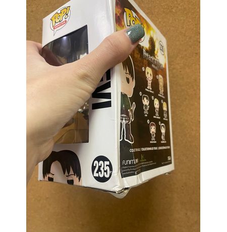 Фигурка Funko POP! Атака Титанов - Леви (Attack On Titan - Levi) УЦЕНКА изображение 2