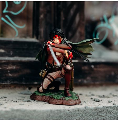Фигурка  Атака на Титанов - Леви (Attack On Titan - Levi Fortitude Ver., ARTFX J) изображение 5