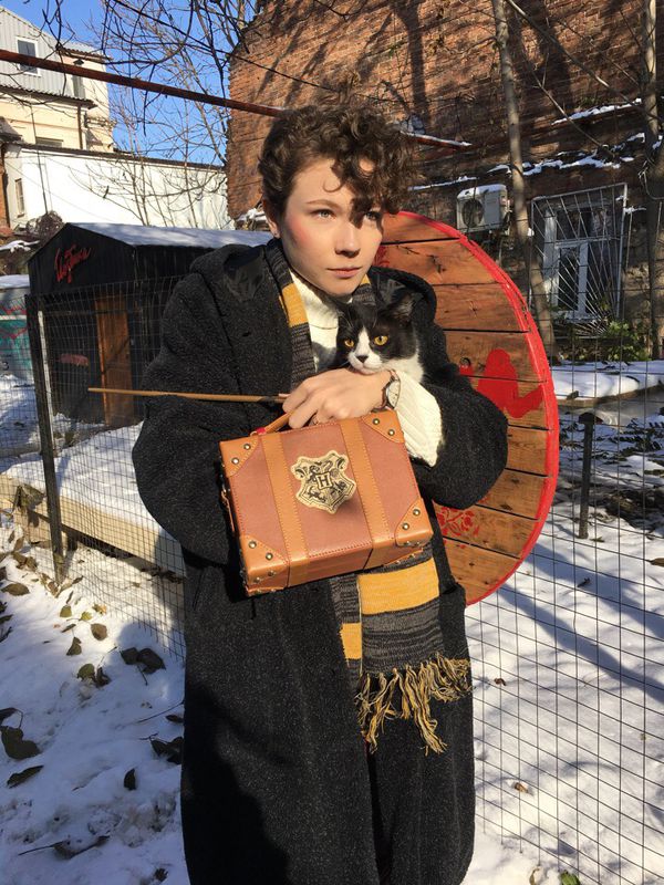 Шарф Гарри Поттер Пуффендуй Ньюта Саламандера (Фантастические твари и где они обитают) изображение 2