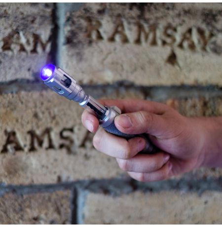 Отвертка Доктора Кто: 10-го Доктора (Doctor Who) с ультрафиолетовым фонариком и ручкой изображение 6