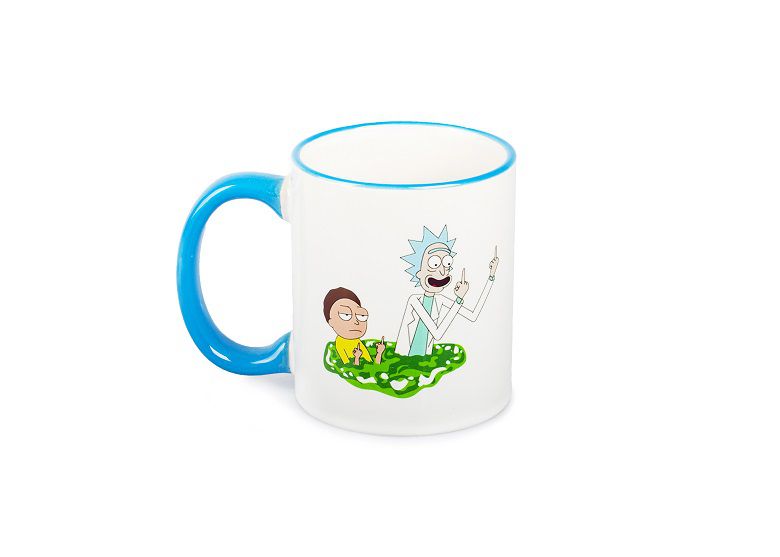 Кружка Рик и Морти в портале (Rick and Morty)