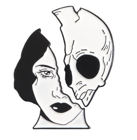 Значки Девушка Череп