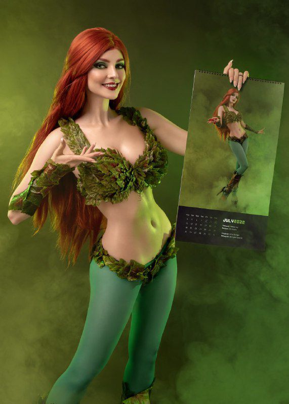 Календарь Sexy Geek Girls Photos 2022, 12 фото изображение 6