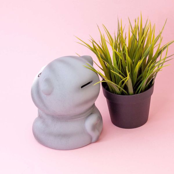 Копилка Серый кот сложил лапки, пластик изображение 4