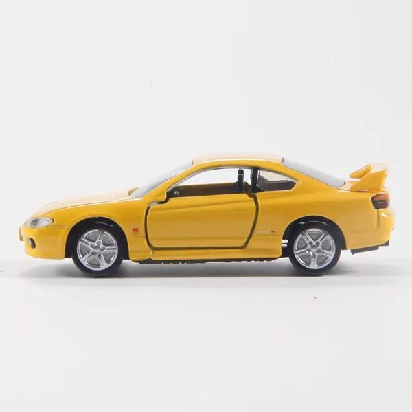 Коллекционная металлическая (Die Cast) модель Takara Tomy - Nissan Silvia (S15), 1:64 изображение 4