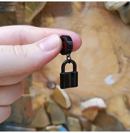 Серьга Замок