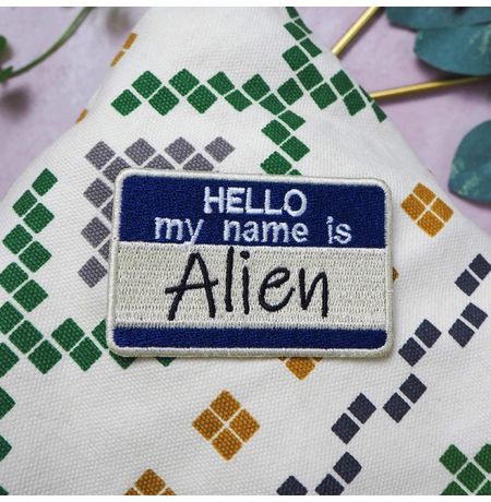 Нашивка Hello my name is alien