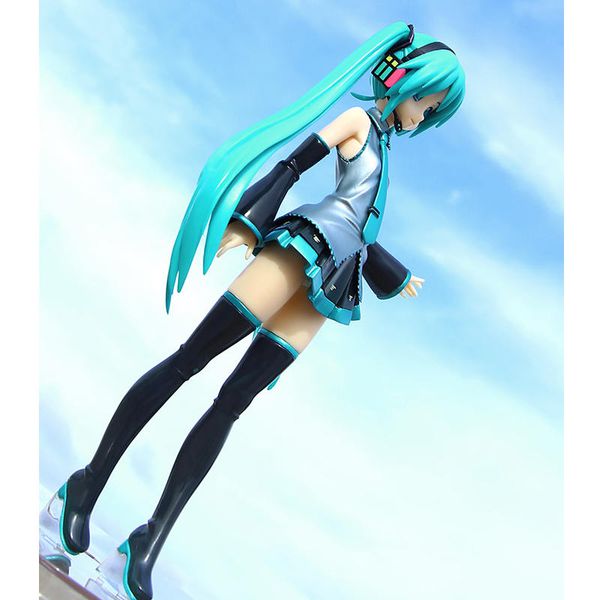 Фигурка Хацунэ Мику (Hatsune Miku Prize) изображение 2