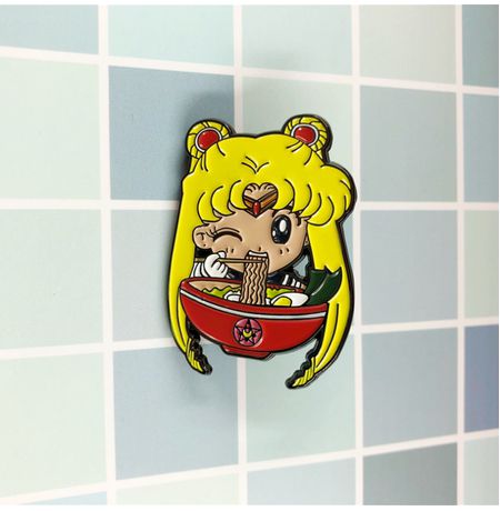 Значок Сейлор Мун с лапшой Sailor Moon