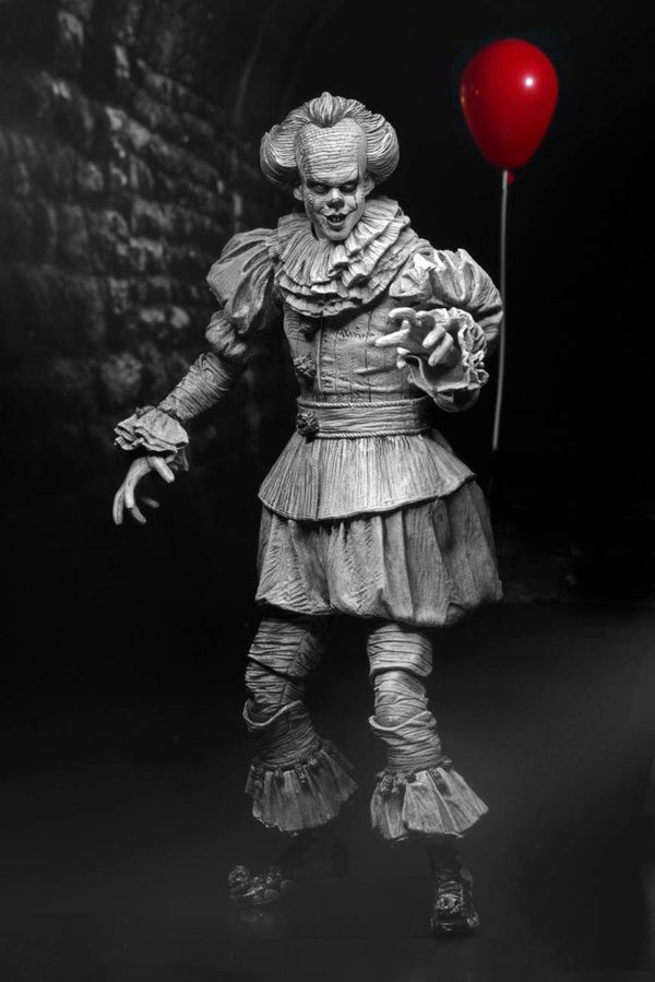 Фигурка Пеннивайз - Оно Эксклюзив SDCC 2019 (Pennywise Exclusive) Neca изображение 2