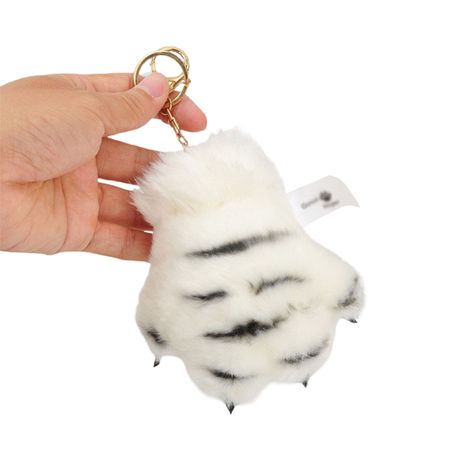 Брелок Лапка тигра, белый