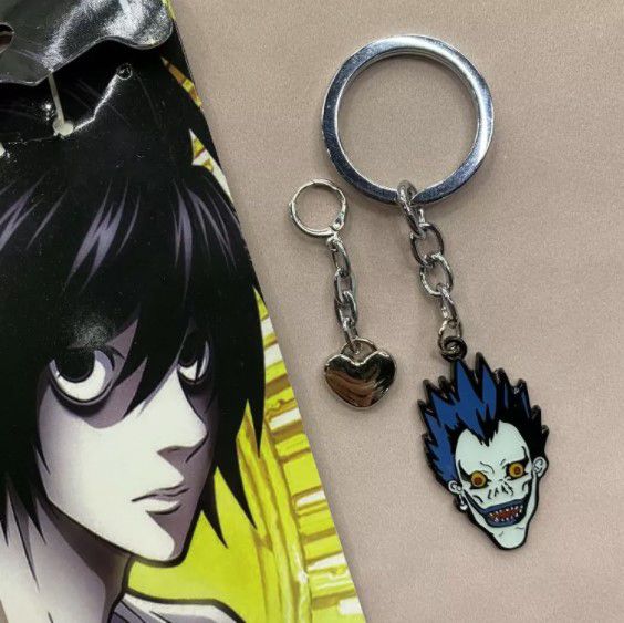 Брелок Тетрадь смерти - Рюк (Death Note), серьга в комплекте