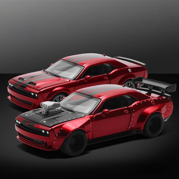 Коллекционная металлическая модель с тюнингом Dodge Challenger SRT Jailbreak, 1:36