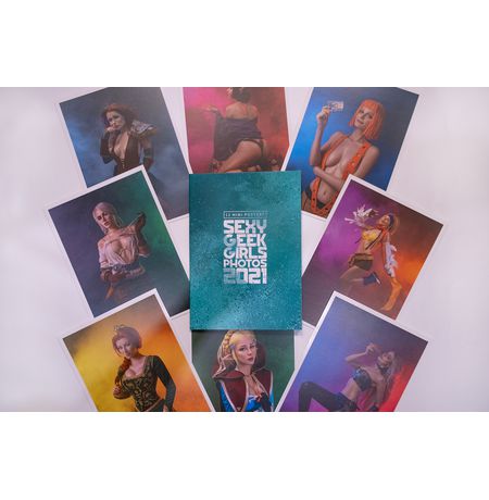 Набор открыток Sexy Geek Girls Photos 2021