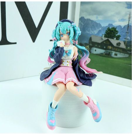 Фигурка Хатсуне Мику сидит с конвертом (Hatsune Miku) 13 см изображение 2