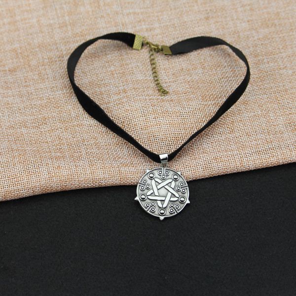 Кулон Ведьмак - Йеннифер (Witcher)