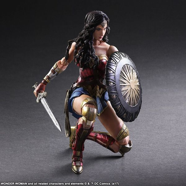 Фигурка Чудо-женщина (Wonder Woman movie) Play Arts Kai изображение 4