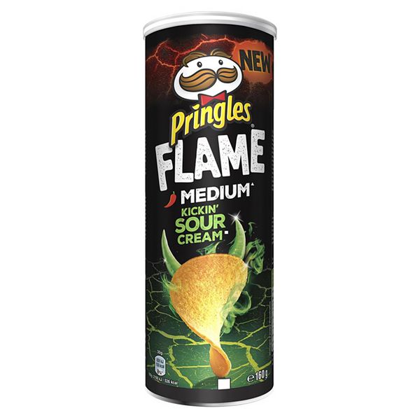 Чипсы Pringles Medium Kickin Sour Cream (острые, сметана и лук)