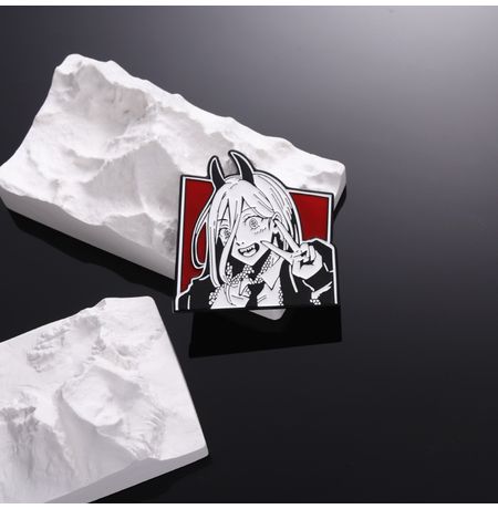 Значок Человек-Бензопила - Пауэр (Chainsaw Man) (пин металл)