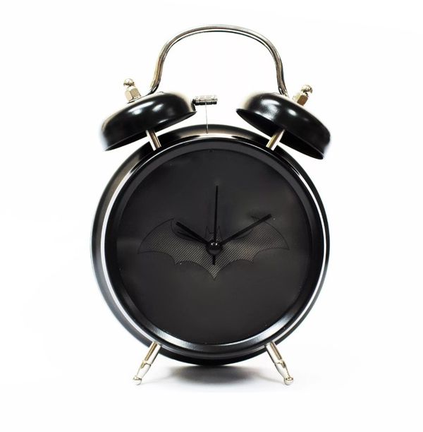 Часы-будильник Бэтмен лого