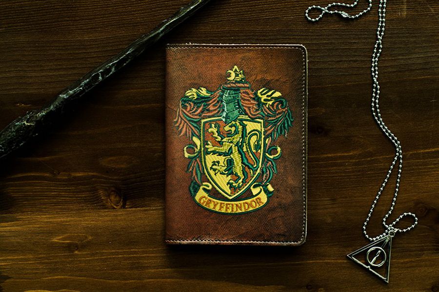 Обложка на паспорт Гриффиндор - Гарри Поттер (Harry Potter)