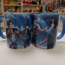 Кружка Атака Титанов - На пляже (Attack on Titan)