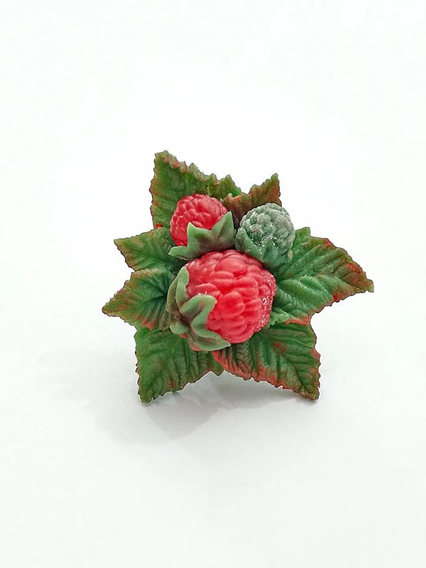 Брошь Малина тройная ягода