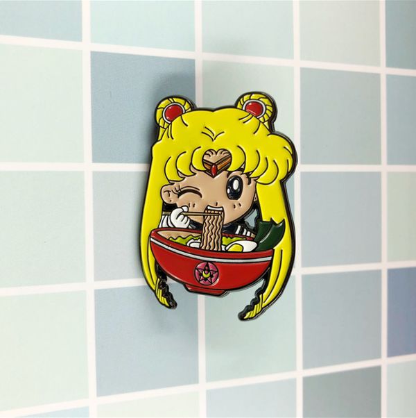 Значок Сейлор Мун с лапшой Sailor Moon