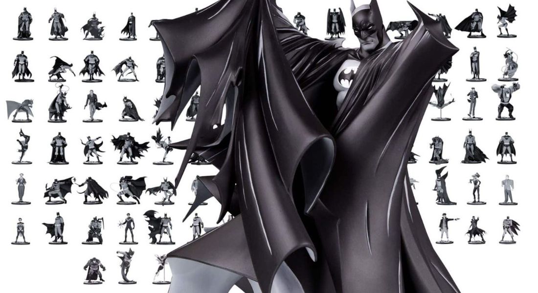 Фигурка Бэтмен Черно-Белая серия (DC Collectibles Batman 2.0 Black & White by Todd McFarlane) УЦЕНКА изображение 2