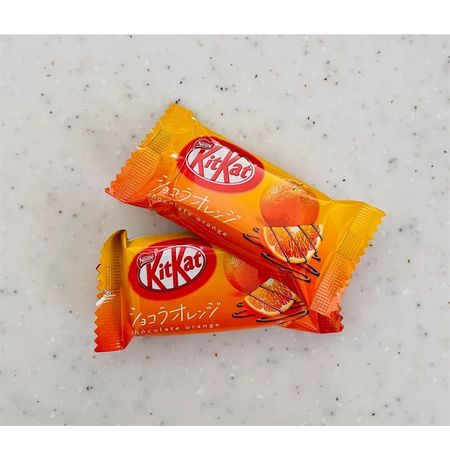 Шоколадные конфеты KitKat с апельсином Микан и горьким шоколадом