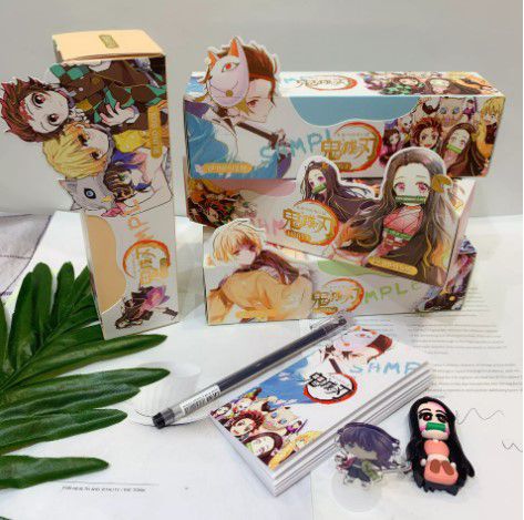 Случайный набор Клинок рассекающий демонов (Demon Slayer) изображение 3