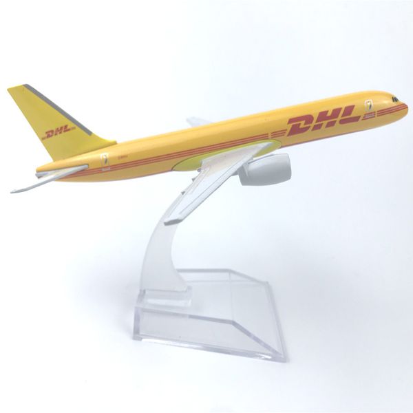 Металлическая модель самолета Boeing 757 DHL