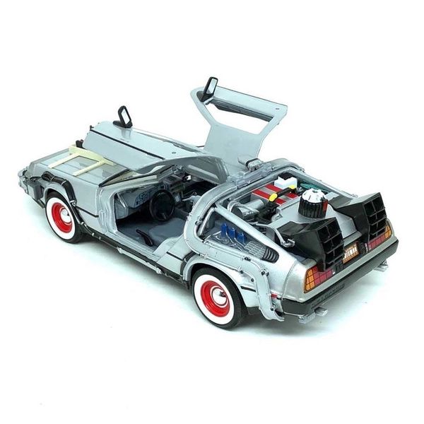 Коллекционная металлическая (Die Cast) модель Delorean из 