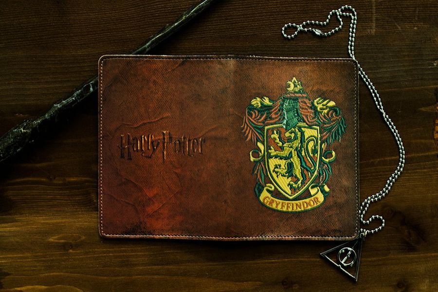 Обложка на паспорт Гриффиндор - Гарри Поттер (Harry Potter) изображение 2