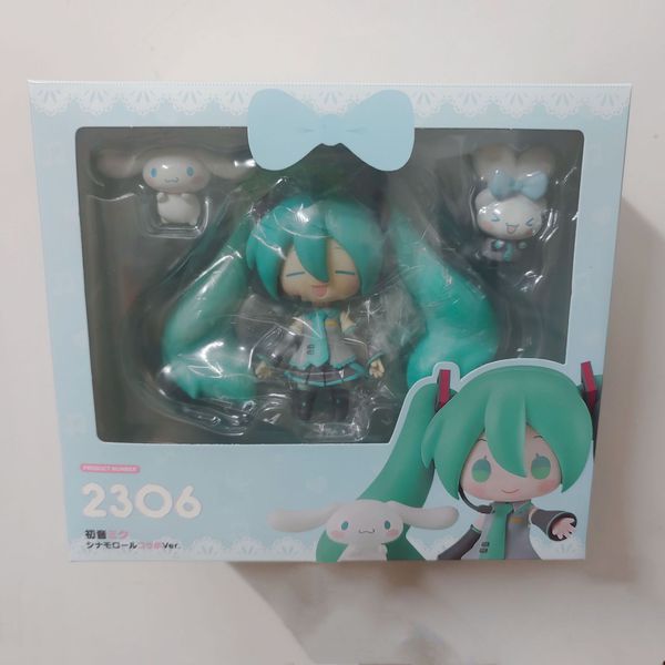 Фигурка Хатсунэ Мику с Синнамороллом (Miku Hatsune Cinnamoroll Collab ver.) Nendoroid копия