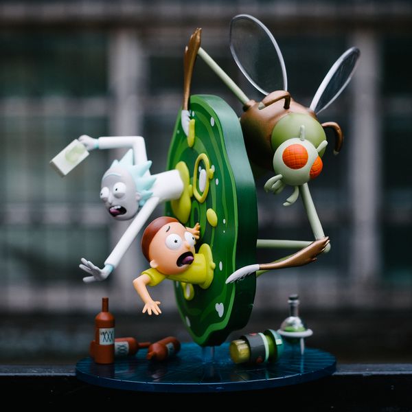 Фигурка Рик и Морти в портале (Rick and Morty) изображение 6